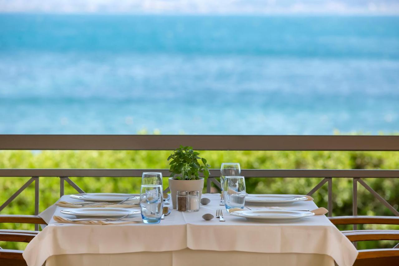 Negroponte Resort Eretria Bagian luar foto