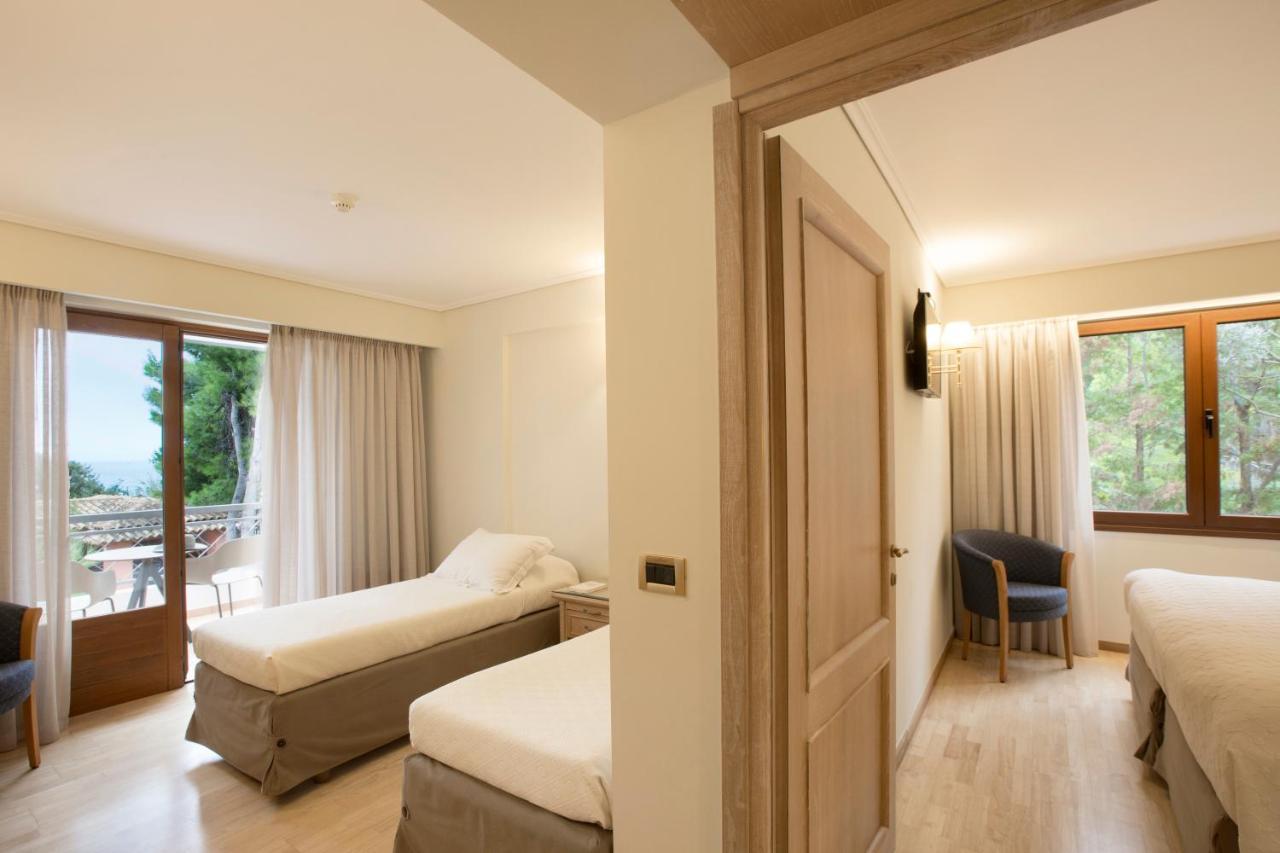 Negroponte Resort Eretria Bagian luar foto